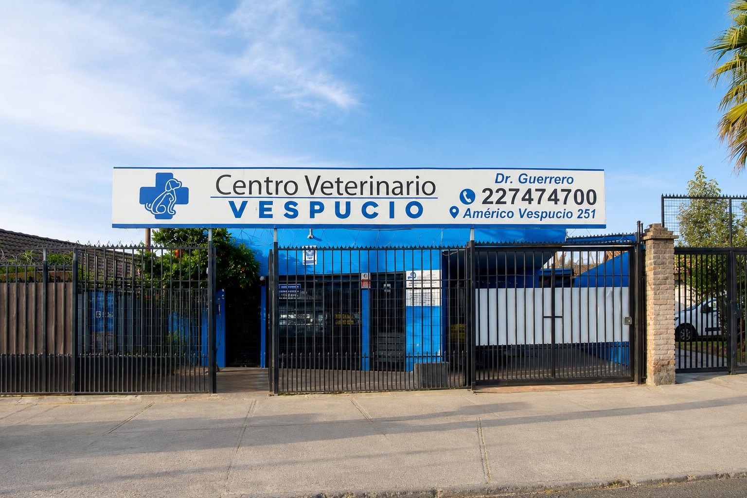 Fachada de Centro Veterinario Vespucio en Av. Americo Vespucio 251